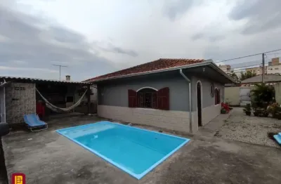 Casa com 3 quartos à venda na Rua Fagundes Varela, 294, Areias, São José
