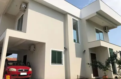 Casa com 4 quartos à venda na Servidão Coral, 475, Campeche, Florianópolis