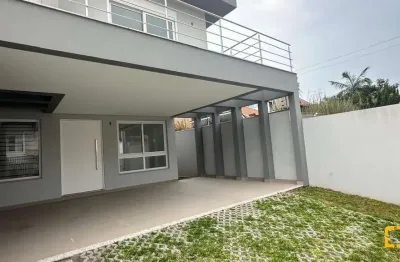 Casa com 3 quartos à venda na Rua Professor Marcos Cardoso Filho, 177, Córrego Grande, Florianópolis