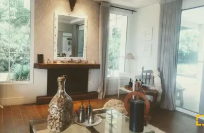 Casa em condomínio fechado com 4 quartos à venda na Rodovia Haroldo Soares Glavan, 929, Cacupé, Florianópolis