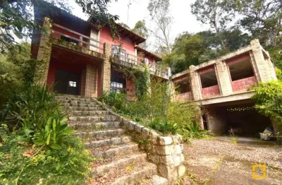 Casa com 3 quartos à venda na Rua Florisbelo Silva, Sambaqui, Florianópolis