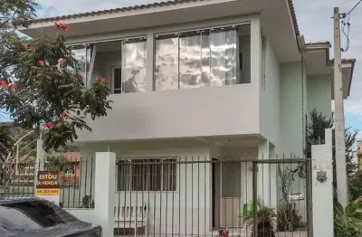 Brognoli vende - casa residencial 3 dormitórios na cachoeira do bom jesus - florianópolis