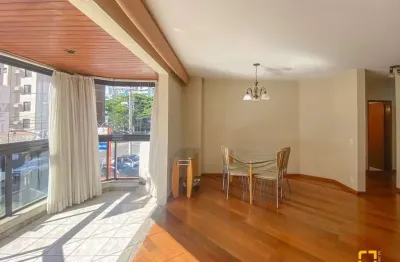 Apartamento de 03 dormitórios sendo 01 suíte no centro de florianópolis