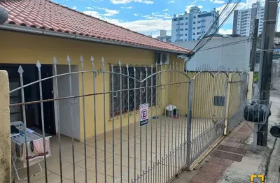 Casa à venda em barreiros com 4 quartos (2 suítes).