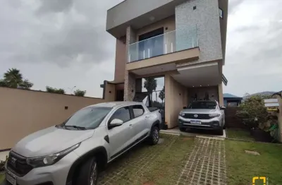 Casa à venda com 3d(1 suíte) no bairro deltaville, em biguaçu