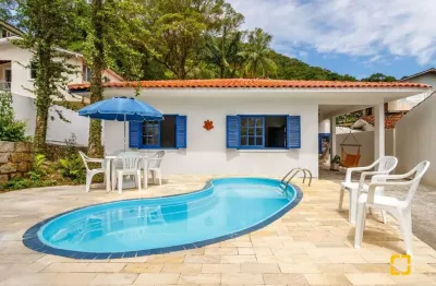 Casa com 3 quartos à venda na Fernando José De Andrade, 360, Sambaqui, Florianópolis