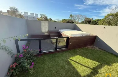 Casa com 3 quartos à venda na Avenida dos Jerivás, 339, Cachoeira do Bom Jesus, Florianópolis