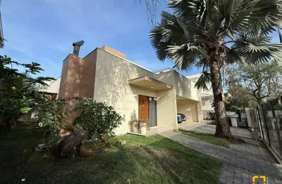 Casa com 5 quartos à venda na Rua da Escova de Garrafa, 152, Cachoeira do Bom Jesus, Florianópolis