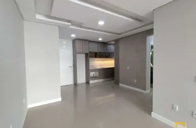 Brognoli vende - apartamento 2 dormitórios, 300 metros da praia das gaivotas nos ingleses