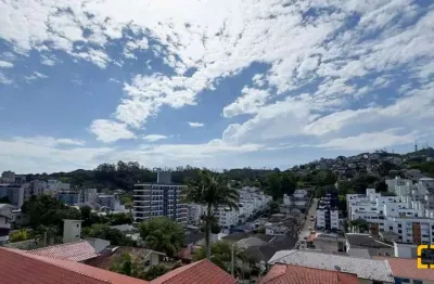 Apartamento - 3 dormitórios - sacada com churrasqueira - 1 vaga - carvoeira - florianópolis - sc