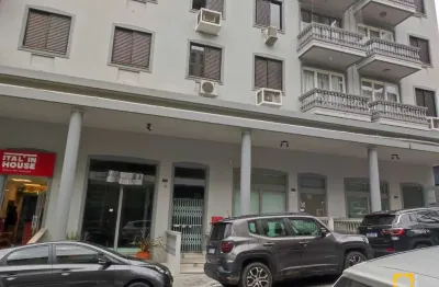 Sala térrea com 77m2 privativos, no cetro de florianópolis - sc
