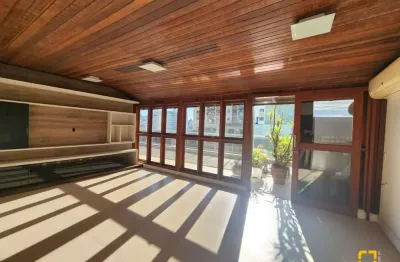 Cobertura em coqueiros 3 dorms com suíte, dependência e duas vagas