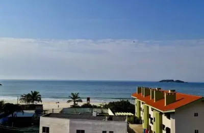 BROGNOLI VENDE - Apartamento a 50m da praia dos Ingleses, sacada com vista mar.