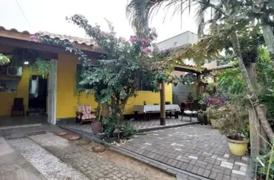 Brognoli vende - casa residencial com 4 dormitórios - rio vermelho