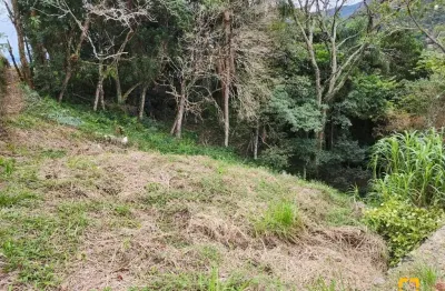 Terreno a venda em condomínio fechado de alto padrão no bairro côrrego grande em florianópolis/sc