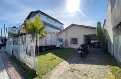 Casa com 03 dormitórios no bairro jardim eldorado em palhoça sc