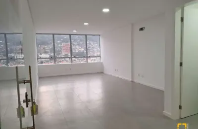 Sala comercial à venda na Rua José Brognoli, Saco dos Limões, Florianópolis