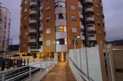 Apartamento com 3 dormitórios - 1 suíte master- 2 vagas de garagem