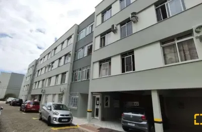 Apto 2 dormitórios próximo a ufsc no bairro trindade em florianópolis