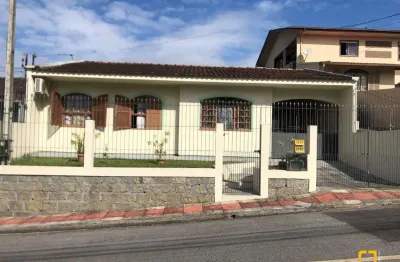 Casa com 3 quartos à venda na Rua Júlia Schroeder, Bela Vista, São José