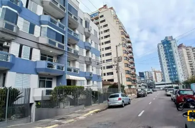 Apartamento, 3 dormitórios, 2 suítes, vaga e piscina - Florianópolis/SC.