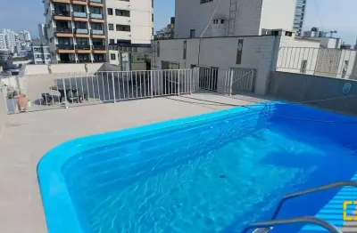 Apartamento garden, 3 dormitórios, 2 suítes, vaga e piscina á venda no estreito, florianópolis/sc.