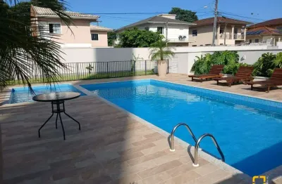 Apartamento com 02 dormitórios, próximo ao shopping continente em são josé/sc