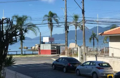 Apartamento 84m2 mobiliado, 3 dorm, 1 suíte, 1 vaga, frente mar à venda no coqueiros, florianópolis