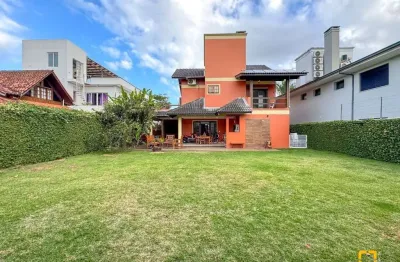 Casa - jurerê internacional - pátio grande - 3 dormitórios - escritório - florianópolis - sc