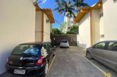 Apartamento de 01 dormitório no bairro carvoeira- florianópolis /sc