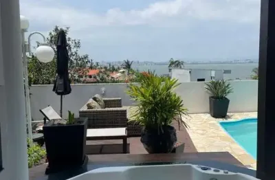 Casa com 6 quartos à venda na Rua Mário Estevão dos Santos, Ponta de Baixo, São José