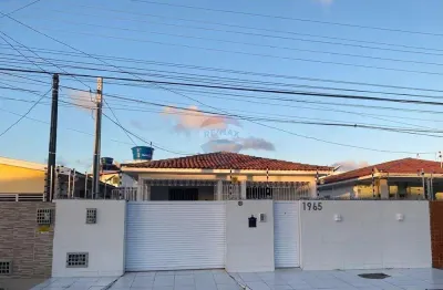 Casa a venda no cristo redentor - localização e conforto imbatíveis