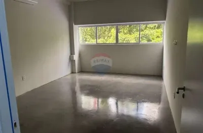 Sala comercial 50m² no empresarial hyde park – altiplano, joão pessoa