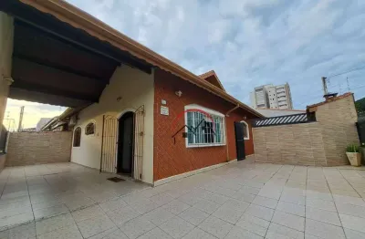 Casa com 3 quartos à venda na Rua Porfirio Diogo Santana, 367, Centro, Peruíbe