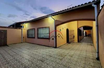 Casa com 3 quartos à venda na Rua Treze, 259, Balneário Josedy, Peruíbe