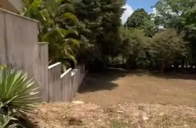Terreno à venda na alameda topázio, alphaville, santana de parnaíba por r$ 1.590.000