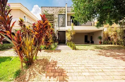 Casa em condomínio fechado com 4 quartos à venda na alameda centaurus, alphaville, santana de parnaíba, 375 m2 por r$ 4.600.000