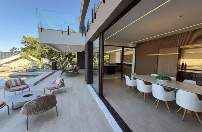 Casa em condomínio fechado com 4 quartos à venda na avenida honório alvares penteado, tamboré, santana de parnaíba, 1010 m2 por r$ 15.000.000