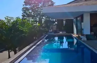 Casa em condomínio fechado com 4 quartos para alugar na alameda jaraguá, alphaville, santana de parnaíba, 531 m2 por r$ 50.000