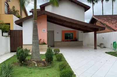 Casa em condomínio fechado com 3 quartos à venda na alameda ribeirão preto, alphaville, santana de parnaíba, 397 m2 por r$ 2.700.000