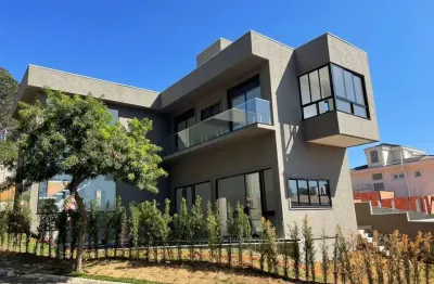 Casa em condomínio fechado com 3 quartos à venda na avenida valville, tanquinho, santana de parnaíba, 366 m2 por r$ 2.600.000