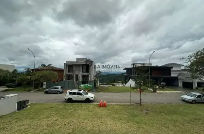 Terreno em condomínio fechado à venda na alameda das aroeiras, alphaville, santana de parnaíba por r$ 1.500.000