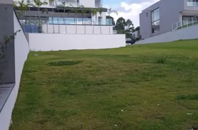 Terreno em condomínio fechado à venda na alameda terras altas, 310, tamboré, santana de parnaíba por r$ 2.500.000