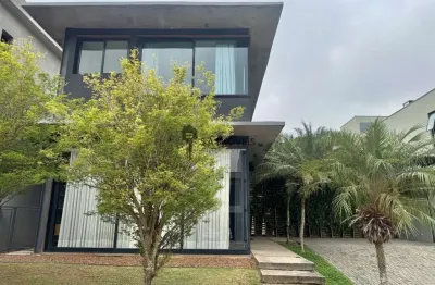Casa em condomínio fechado com 4 quartos para alugar na avenida paisagem, 453, cidade tamboré, santana de parnaíba, 250 m2 por r$ 21.000