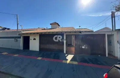 Casa com 2 imóveis em 1 terreno, 2 suites + 2 quartos, r$530.000,00