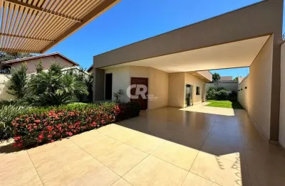 Casa térrea, Rita Vieira I, Terreno 450,00m2, Móveis planejados, Energia solar