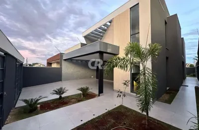 Sobrado de alto padrão, 4 suítes e uma área gourmet e piscina com muito espaço