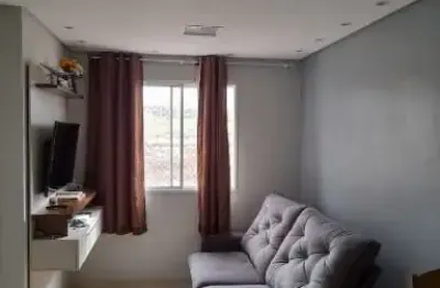 Apartamento com 46 m²- piso em porcelanato- zona sudeste - putim