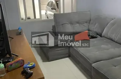 Casa com 90m² de construçao -150m² de terreno -3 dormitórios com suite