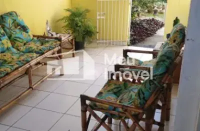 Casa terrea  300 m² - 4 dorms - sendo 1 suíte - vista verde